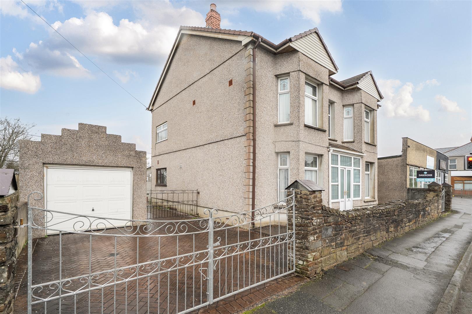 Borough Road, Loughor, Swansea, SA4 6RP